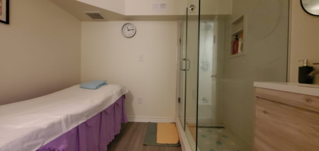 downstairs_room_18b